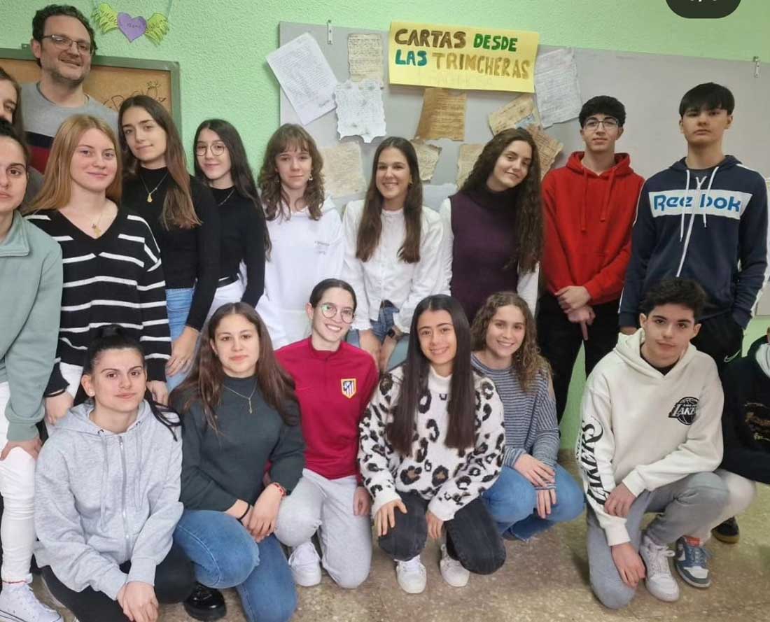 Alumnos de 1º de bachillerato presentan "Cartas desde las trincheras"